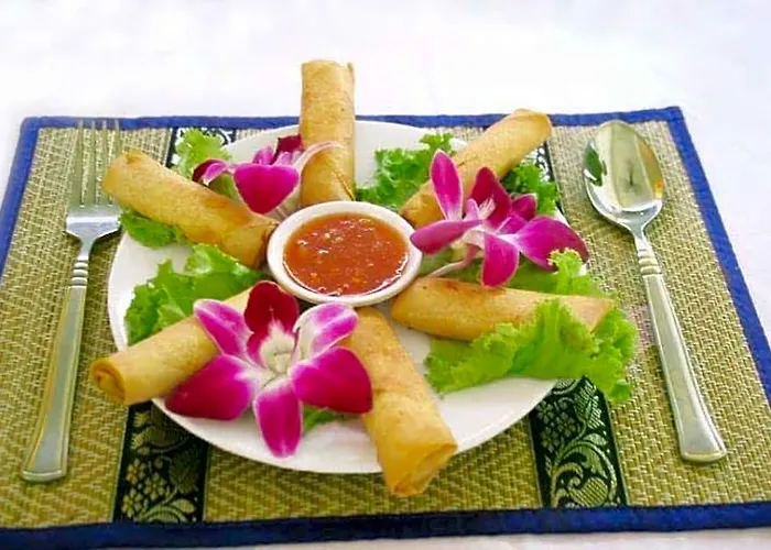 Golden Banana Boutique 4*