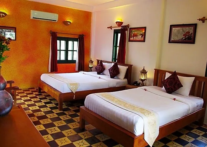 Golden Banana Boutique Hotel